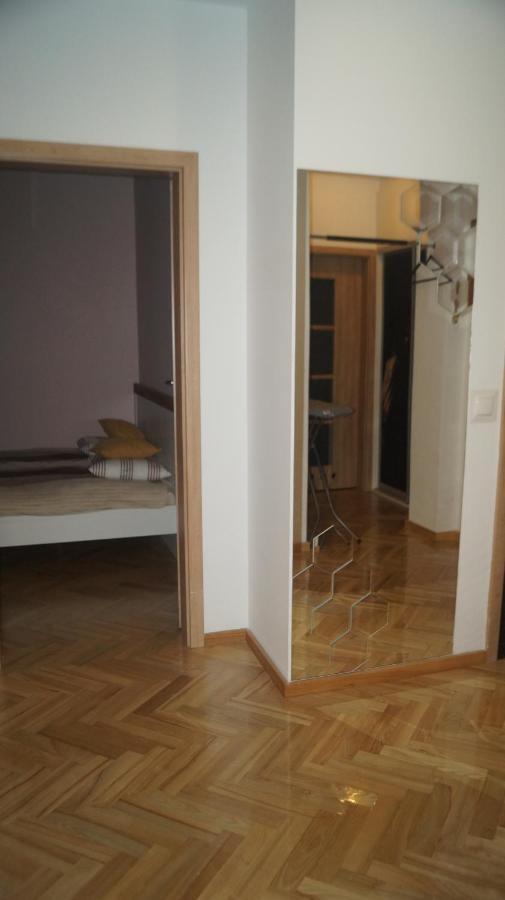 Old Town Chic - 2 Pokoje, Bezplatny Parking, F-Vat Apartment Wroclaw Exterior photo